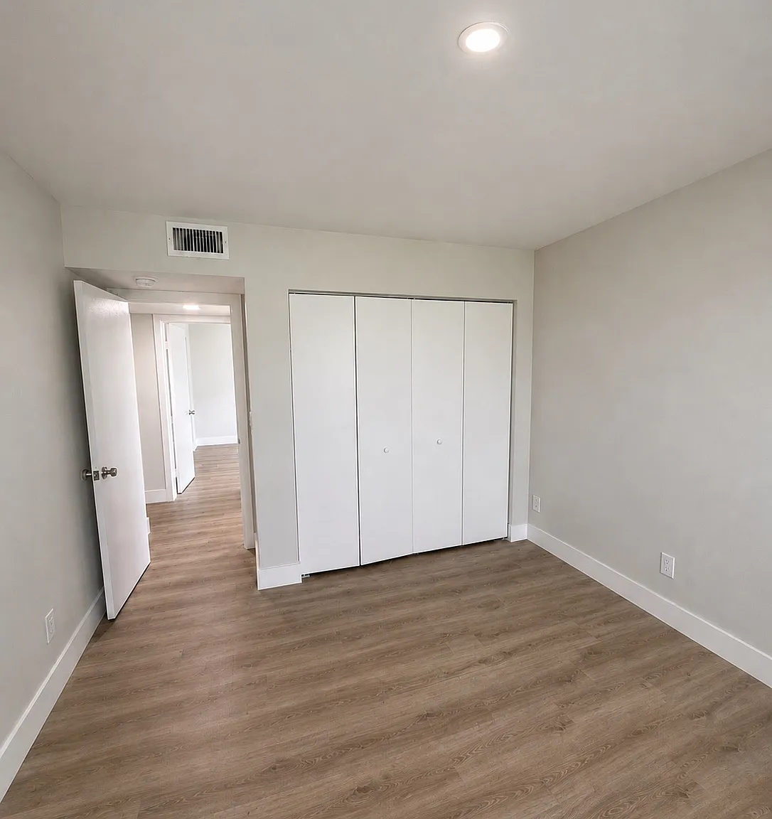 3 bed, 1263 sqft, $2,900 — Photo 3