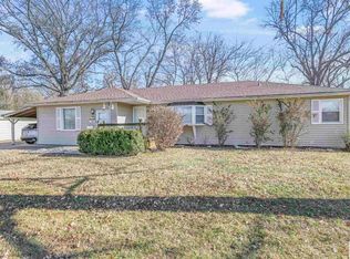 1104 S Water St, Clinton, MO 64735
