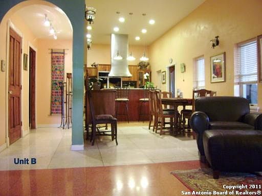 4th image of 604 B St