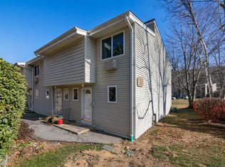 220 Main St APT 1L, New Hartford, CT 06057