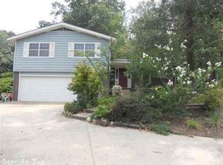 3013 Sharon Rd, Benton, AR 72019