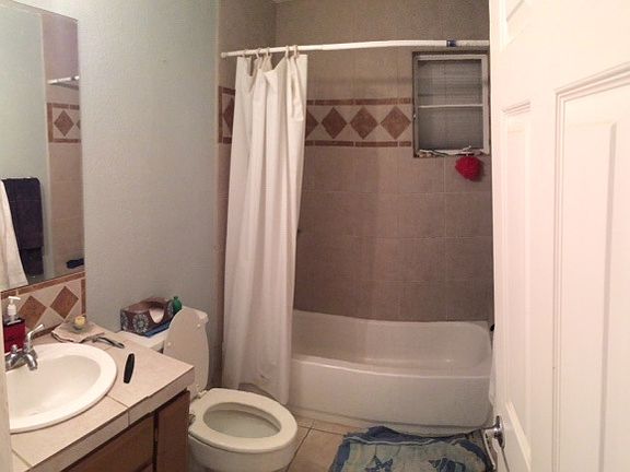 4th image of 1442 E Sunnyslope Ln