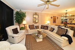 Home For Sale In Trump Plaza