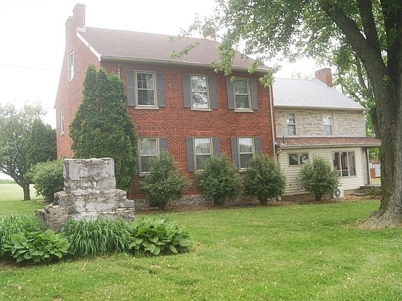 3rd image of 16735 Hawks Landing Ln
