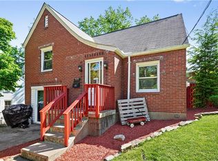 829 Everglade Dr, McKeesport, PA