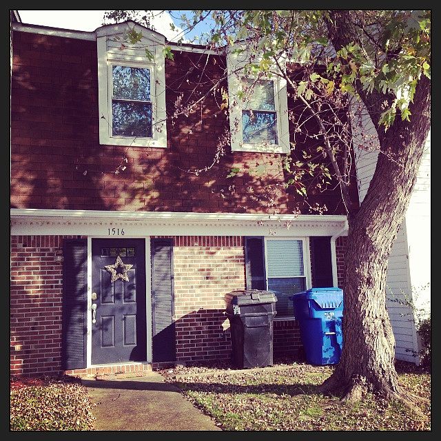 1st image of 1516 Fairfax Dr