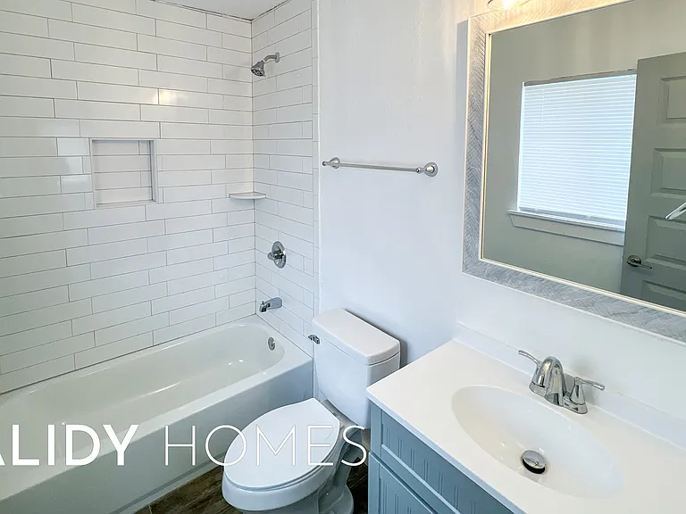 3101 Venice Blvd — Photo 40