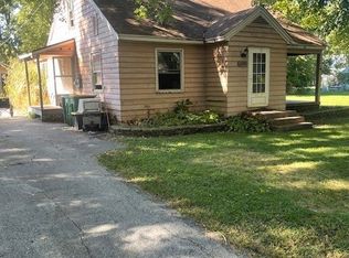 307 Jefferson Ave, Big Rock, IL 60511