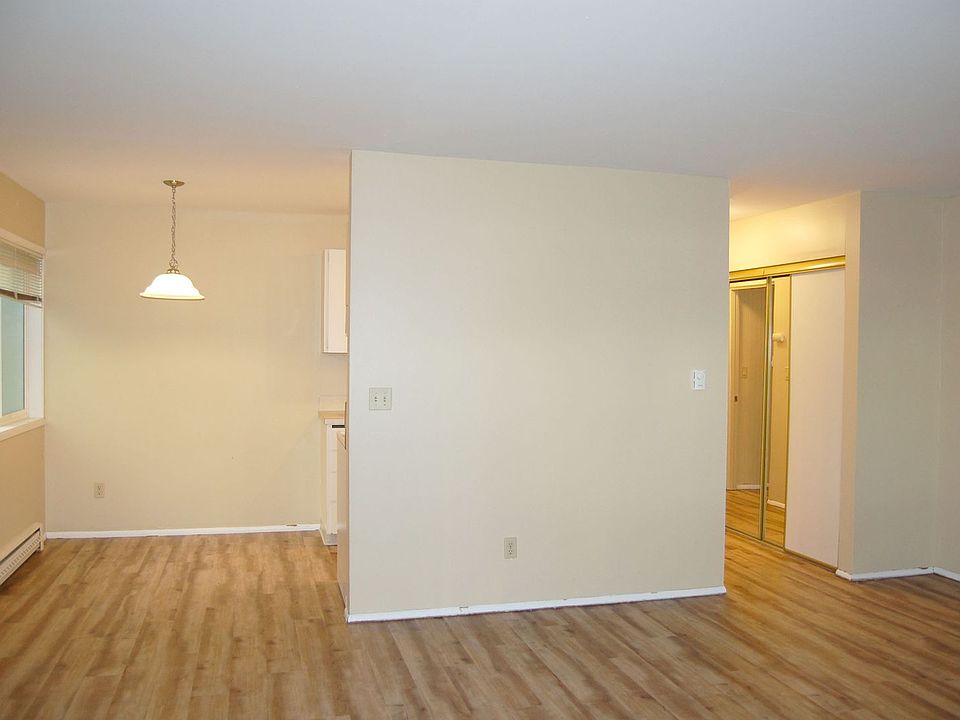Building Photo 5