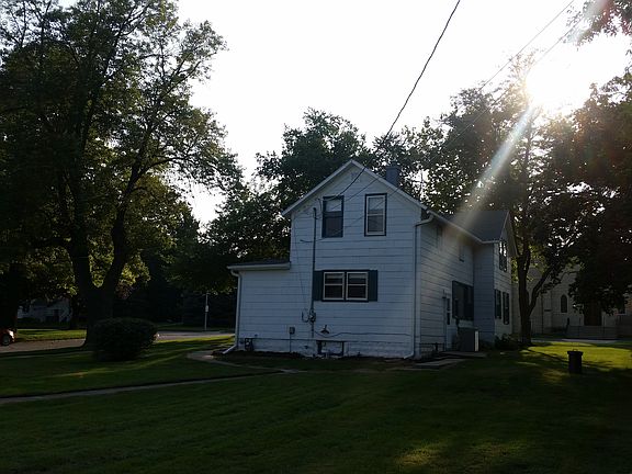 4th image of 620 Figg St