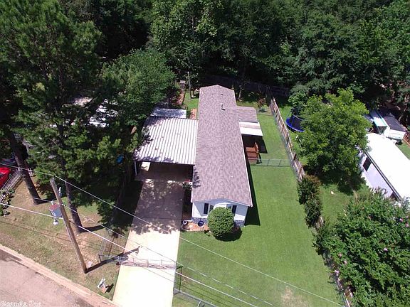 2nd image of 104 Fairwood Cir