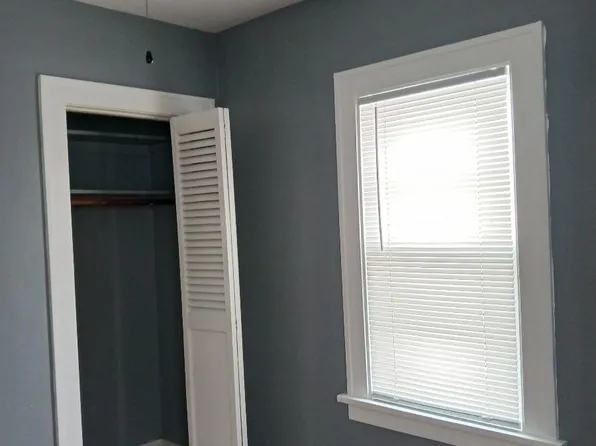 4100 W 10th Ave, Gary, IN 46404