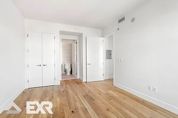 Rented by The KCI Group | media 7