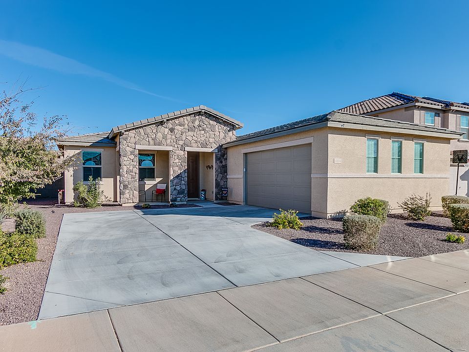 1st image of 15814 W Desert Hills Dr