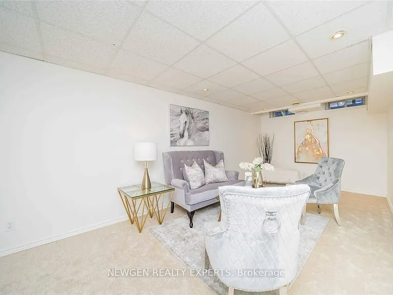 1856 Woodgate Ct — Photo 3