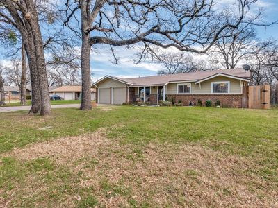 180 Oakhurst Dr, Bedford, TX, 76022