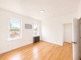 6923 59th Rd FLOOR 2, Maspeth, NY 11378
