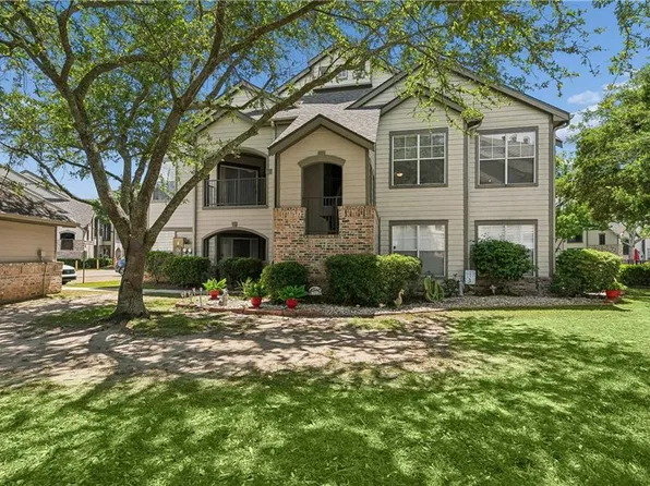 350 Emerald Forest Blvd APT 7203, Covington, LA 70433