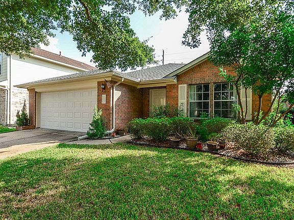 3rd image of 17923 Rose Hill Park Ln