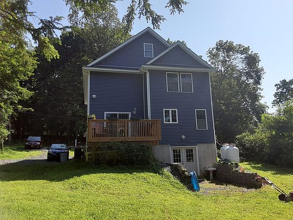 5th image of 7 Alder Dr