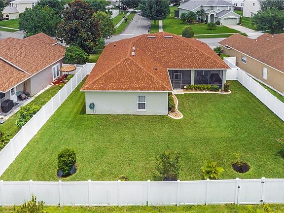 5th image of 2469 Huron Cir