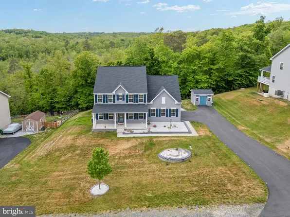 22 Granville Dr, Fredericksburg, VA 22405