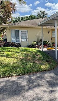 2nd image of 902 Holford Ct #140