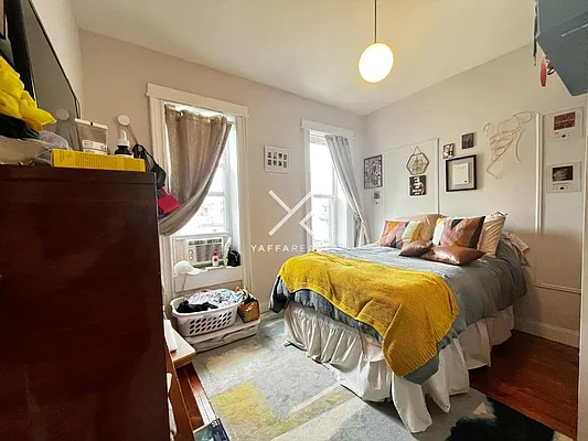 Rented by Yaffa Realty LLC | media 5