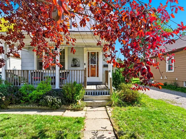 157 E 5th St, Hamilton, ON L9A 2Z7