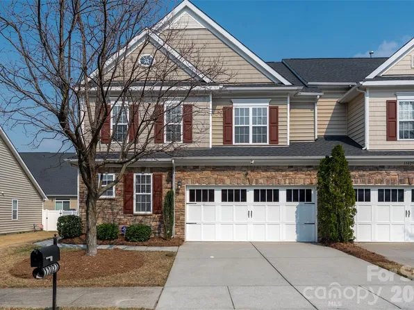 11021 Lucky Horseshoe Ln, Charlotte, NC 28277