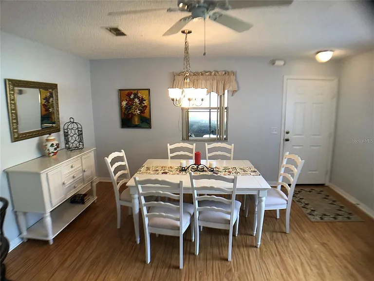 705 Villita Ln — Photo 6