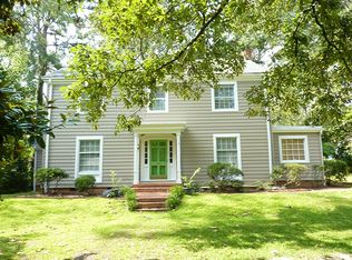 1405 Raeford Rd, Fayetteville, NC 28305