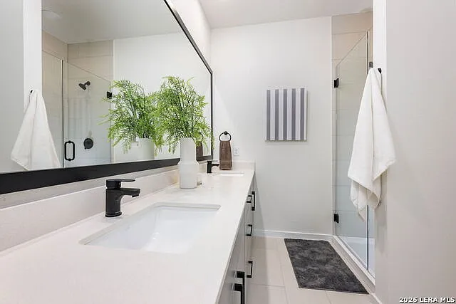 719 E Locust St #3110 — Photo 19