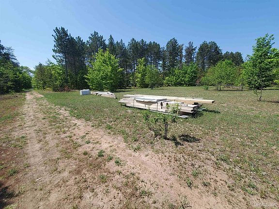 5th image of 14304 Obenhoff Rd