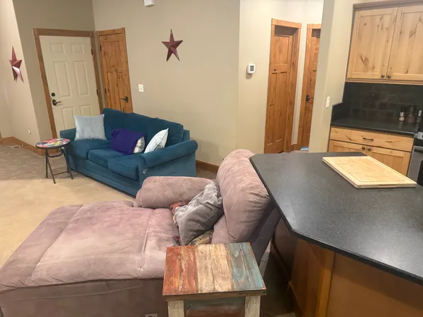 1300 W Marina Dr, Moses Lake, WA