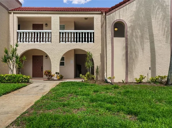 9700 Starkey Rd APT 127, Seminole, FL 33777