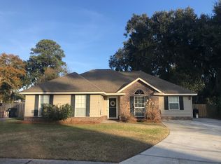 106 Regal Ct, Savannah, GA 31410