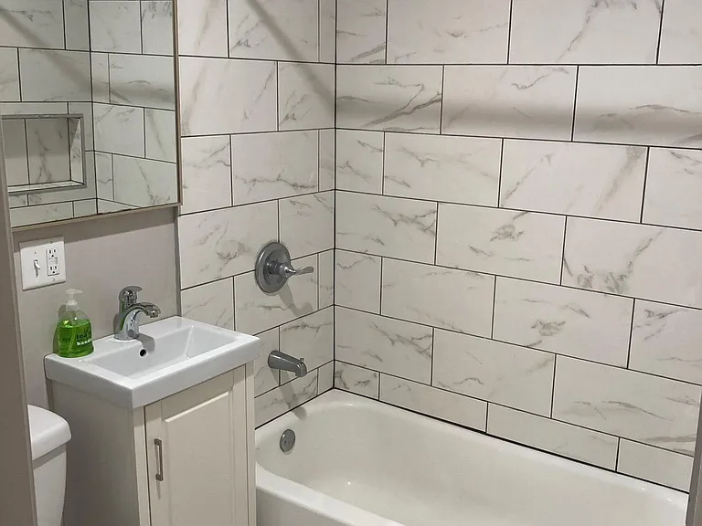 1819 11th Ave S #1 — Photo 18
