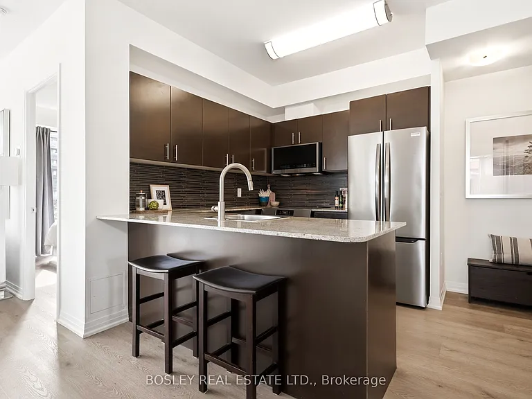25 Cole St #317 — Photo 12