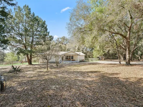37820 Ridgecrest Ln, Lady Lake, FL 32159