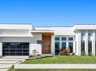 5511 Leghorn Ave, Sherman Oaks, CA 91401