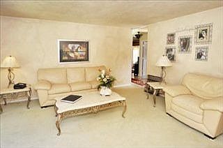 3rd image of 7139 Green Forest Dr
