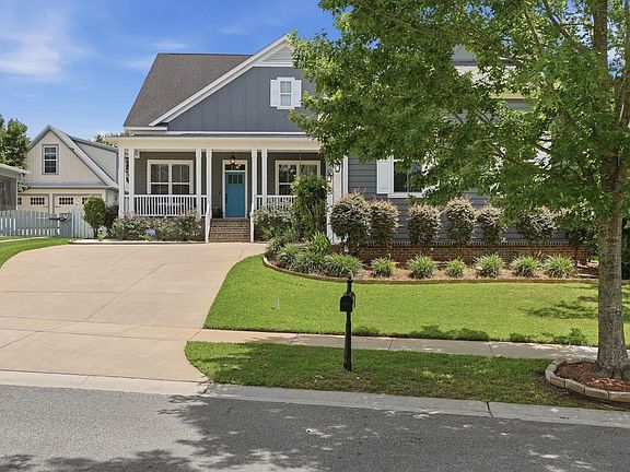4th image of 3247 Carollton Dr