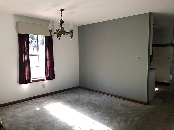 3rd image of 2604 Goff Dr