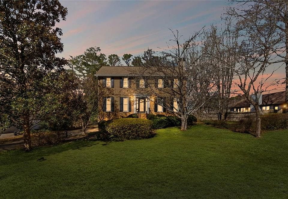 1st image of 4481 Windsor Oaks Dr