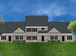 167 Randolph Dr, Elizabethtown, PA 17022
