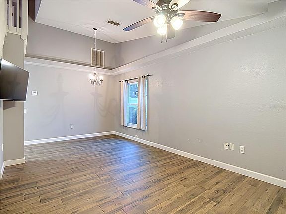3rd image of 1436 SHIRLEY DRIVE