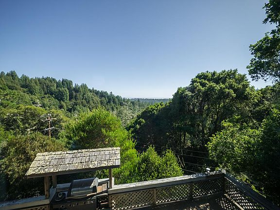 5th image of 2985 Pacific Heights Dr