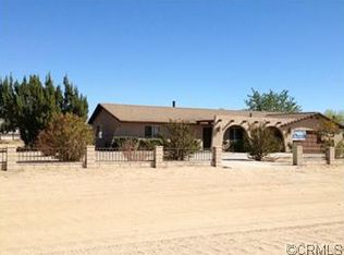 8841 4th St, Hesperia, CA 92345