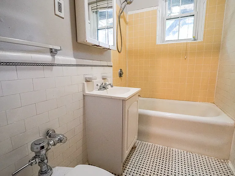 117 College Ave #39 — Photo 14